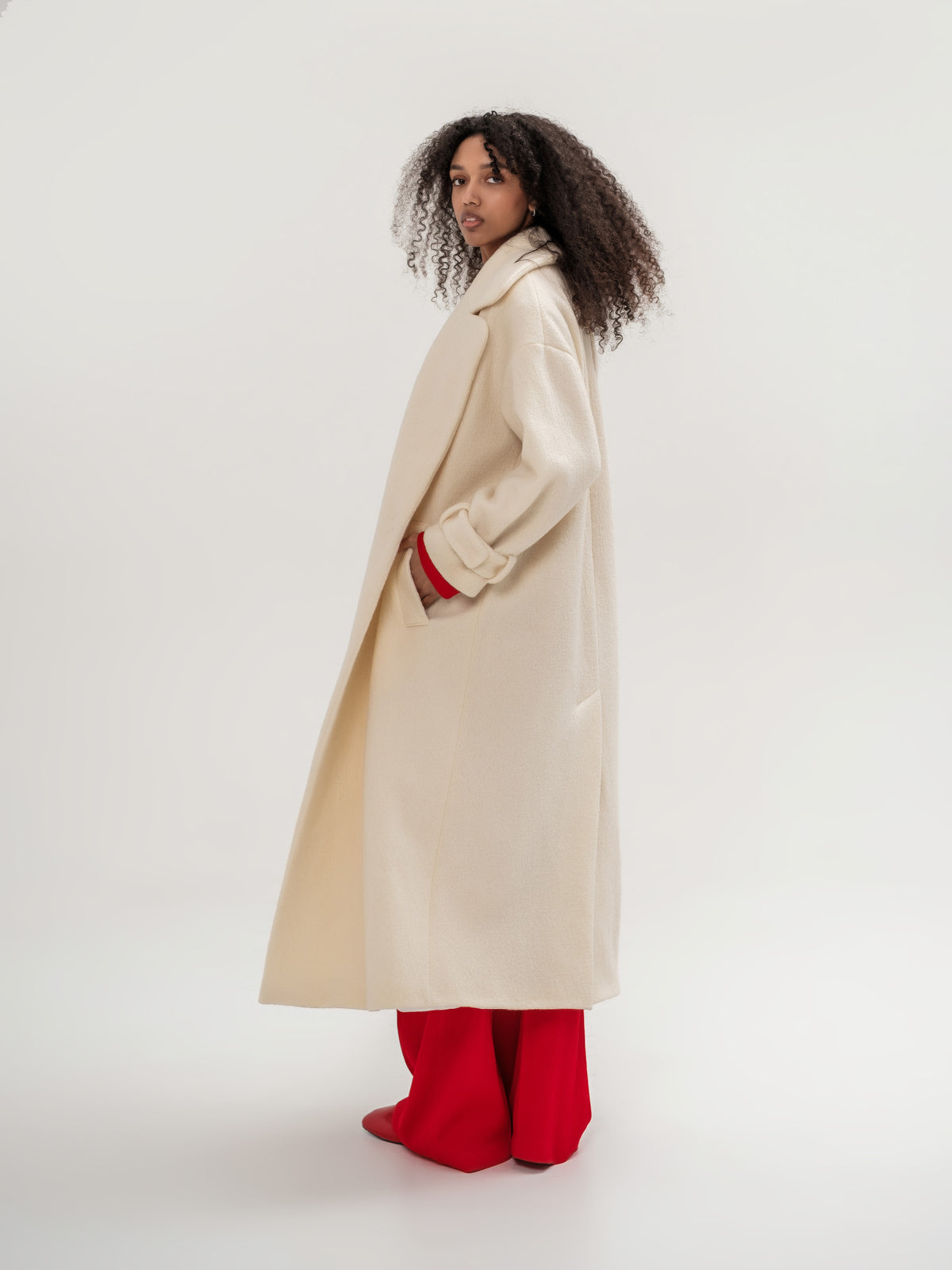 White oversize wool coat